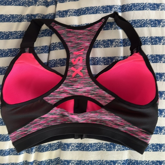 VSX Sport (Victoria’s Secret) Sports Bra 32DD molded cups adjustable straps NICE - Picture 2 of 11